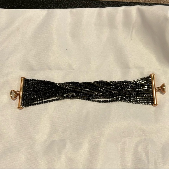 G.I.L.I Bronzo Italia 6-1/2 inch hematite bracelet!! Statement piece! ❤️ - Picture 2 of 4